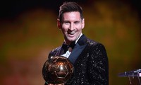 Bị viêm dạ dày-ruột, Messi vẫn phải ra sân mừng Quả bóng vàng? 