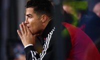 HLV MU sẽ mạnh tay với Ronaldo vì nằng nặc đòi ra đi? 