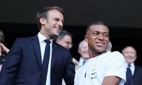 Mbappe tiết lộ chi tiết điều Tổng thống Pháp nói với anh để ở lại PSG và từ chối Real
