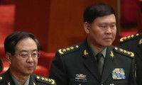 Tướng Phòng Phong Huy (trái) và tướng Trương Dương khi đương chức. Ảnh: Tân Hoa xã