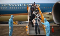 Sân bay Vân Đồn đón thêm hơn 500 người Việt về từ vùng dịch châu Âu