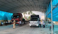 Phát hiện ca COVID-19, Quảng Ninh dừng tất cả phương tiện chở người ra vào tỉnh