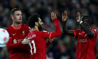 Liverpool chạm tay vào vé chung kết Champions League