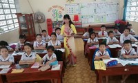 Cô giáo Huỳnh Thị Phương Thảo trong một giờ lên lớp