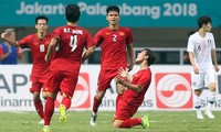 Minh Vương ăn mừng bàn thắng vào lưới Hàn Quốc. Ảnh: VnExpress