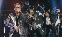 Chung kết Rap Việt: Giữa &apos;bão&apos; scandal, MCK bùng nổ như &apos;thả hổ về rừng&apos; cùng JustaTee 