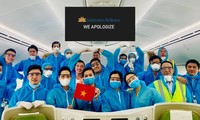 Loạt tiếp viên Vietnam Airlines treo hashtag xin lỗi cộng đồng, mong được đối xử văn minh