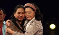 NSND Kim Cương nghẹn ngào đoàn tụ con gái nuôi sau 45 năm thất lạc