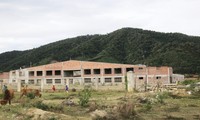 Các dự án tại khu công nghiệp Đại Kim (xã Sơn Kim 1) gần như bị bỏ hoang Ảnh: H.N 