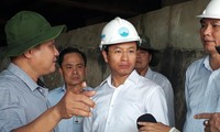 Ông Nguyễn Xuân Anh (giữa) từng làm Bí thư Thành ủy Ðà Nẵng đã bị kỷ luật vì những vi phạm nghiêm trọng. Ảnh: Nguyễn Thành ​