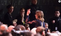 Nữ diễn viên Adèle Haenel đứng lên bỏ về ngay khi Roman Polanski được gọi tên ở giải Đạo diễn xuất sắc 