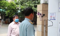 Máy đo thân nhiệt từ xa phòng chống dịch COVID-19 do cựu Thứ trưởng Bộ GD&ĐT Bùi Văn Ga sáng chế đang được sử dụng tại ĐH Đà Nẵng 