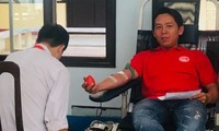 Cán bộ, đoàn viên Quảng Trị sôi nổi hiến máu an toàn đẩy lùi COVID