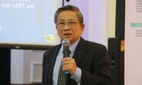 GS. Nguyễn Minh Thuyết cho rằng cần đổi mới thi cử và chất lượng đào tạo giáo viên. (Ảnh Dân trí).