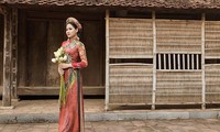 Diễn viên Phạm Hương nền nã trong bộ ảnh áo dài mới