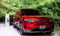 Doanh nghiệp mỹ đặt mua 100 xe điện Vinfast tại Ces 2022