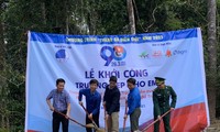 Khởi công xây dựng điểm trường mầm non tại bản 61 xã Thượng Trạch (Bố Trạch - Quảng Bình) trong chương trình "Tháng Ba biên giới".