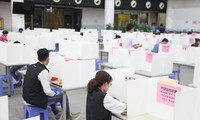 Khu vực nhà ăn của Tập đoàn Foxconn tại Bắc Giang có vách ngăn và thực hiện giãn cách 