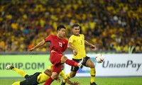 Một pha trong trận chung kết AFF Cup 2018 giữa Việt Nam và Malaysia, kết quả cuối cùng Việt Nam thắng 1-0 Ảnh: PV 