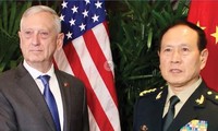 Tướng Mỹ James Mattis và Bộ trưởng Trung Quốc Ngụy Phượng Hòa gặp nhau tháng 11/2018 