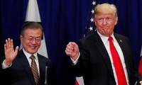 Cuộc gặp giữa ông Trump và ông Moon tại Hàn Quốc sẽ mở ra nhiều khả năng nối lại hội nghị thượng đỉnh Mỹ- Triều lần 3.