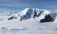 Khí clo phóng xạ vẫn rò rỉ từ các tàng băng ở Nam Cực.