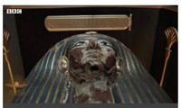 Một trong số 22 xác ướp vua và hoàng hậu Ai Cập được di chuyển sang bảo tàng mới.