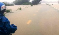 Vượt rào chắn đập thủy lợi, thanh niên bị nước cuốn tử vong