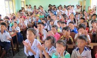 Bác thông tin cắt hợp đồng hơn 1.400 giáo viên ở Cà Mau
