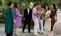 Hương Vị Tình Thân tập cuối: Nam - Long trở về, Huy cầm hoa ra tặng, Thy mỉm cười rạng rỡ