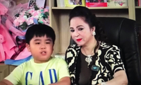 YouTube con trai bà Phương Hằng hút chục nghìn lượt follow sau khi &quot;ké&quot; sóng livestream