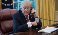 Tổng thống Trump kể rằng các nhà lãnh đạo gọi điện than phiền, cư dân mạng nghĩ ông nhầm