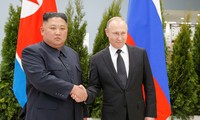 Tổng thống Putin chào đón Chủ tịch Kim trong chuyến thăm lịch sử đến Nga