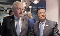 Thủ tướng Phạm Minh Chính dự buổi gặp do Thủ tướng Anh chủ trì