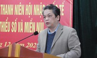 Phó Vụ trưởng vụ Tổ chức cán bộ UBDT Phạm Thúc Thủy phát biểu khai mạc Lớp bồi dưỡng