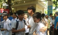 Đánh giá đề thi Ngữ Văn lớp 10 tại Hà Nội: Cấu trúc quen thuộc, vừa sức với học sinh