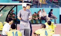HLV Trần Văn Phúc ở đỉnh cao sự nghiệp khi dẫn dắt CLB Thanh Hoá