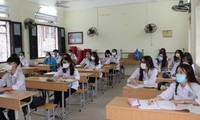 Tổng hợp loạt đề thi Văn vào lớp 10 của các tỉnh thành, teen Hà Nội tham khảo ngay!