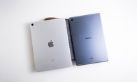 Mua máy tính bảng để học trực tuyến: Nên chọn iPad của Apple hay Samsung Galaxy Tab?