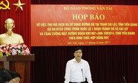 Thứ trưởng GTVT Nguyễn Ngọc Đông tại buổi họp báo. Ảnh Như Ý