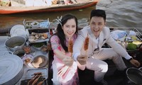 Vợ chồng trẻ đi khắp 11 địa danh để chụp ảnh cưới xuyên Việt