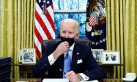 Phòng Bầu dục được bài trí lại để chào đón ông Joe Biden