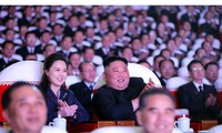 Phu nhân ông Kim Jong-un xuất hiện ngày 16/2. Ảnh: Rodong Sinmun