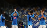 Các cầu thủ Napoli đang bất mãn với lãnh đạo CLB.