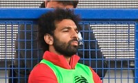 Mohamed Salah dự bị trong trận đấu với Everton.