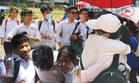 Toàn cảnh kỳ thi tuyển sinh lớp 10 của teen Hà Nội: “Cuộc chiến” dễ thở nhưng vẫn đáng lo