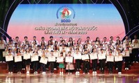 344 đại biểu xuất sắc nhận bằng khen tại Đại hội Cháu ngoan Bác Hồ toàn quốc lần thứ IX 