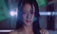 MV Lovesick Girls có một cảnh quay tưởng đơn giản lại là “nhiệm vụ bất khả thi” với Jisoo
