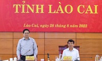 Thủ tướng Phạm Minh Chính làm việc với Ban Thường vụ Tỉnh ủy Lào Cai