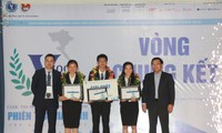 Đại diện ĐHQG Hà Nội đoạt ngôi quán quân VMoot 2019
